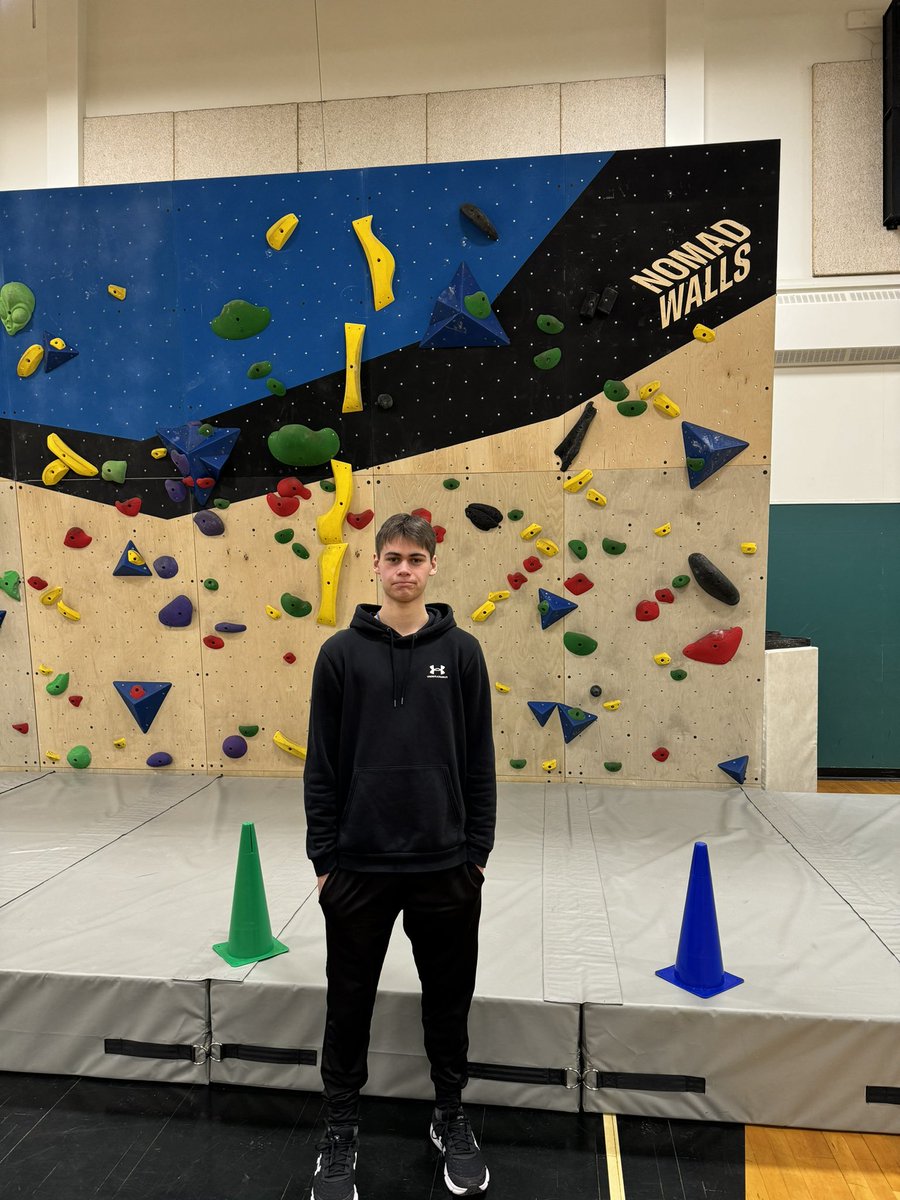 SMBA O2 student Jeremy recently completed a co-op placement at Weymouth Consolidated School. Jeremy wanted to learn what it is like to be a physical education teacher. Thank you Mary for mentoring one of our students!  <a href="/SMBAstingrays/">SMBA</a> <a href="/TCRCE_NS/">Tri-County Regional Centre for Education</a> <a href="/BEC_NS/">Business Education Council</a>  #HandsOnLearning