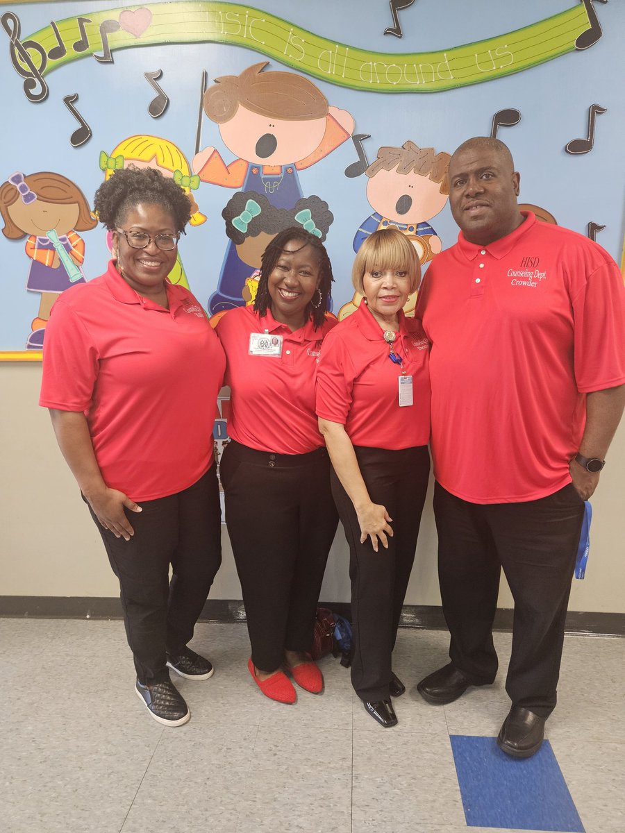 The American Heart Association launched Go Red for Women 20 years ago to save lives & increases awareness of this critical issue. South Division Counseling Dept. is raising awareness & supporting Career Day at Almeda Elem. @GoRedForWomen @HISD_ACC @Promislan2Spies @Almeda_Elem