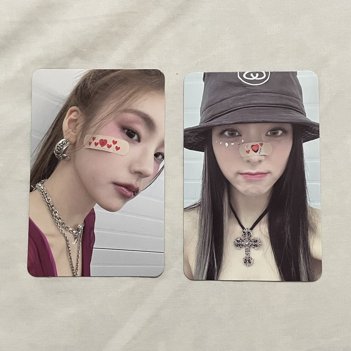 myunglixcart's tweet photo. wts lfb #myungbentalix ☁️

yeji &amp; yuna kill my doubt album pcs set ✨

⭐️200 + 20 (pf) + lsf
⭐️payo (prio) / 1 week reservation 

please read my pinned tweet for other information and t&amp;c's before claiming ☁️ https://t.co/Q4MvA4CHcn