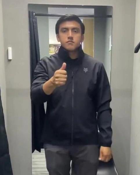 AyotxiVive's tweet photo. #BraulioVillasana estás enfermo pndjo!!!

Te busca tu PTM!!!!!
en #FoxStore 👎 https://t.co/llbyoGS0rK