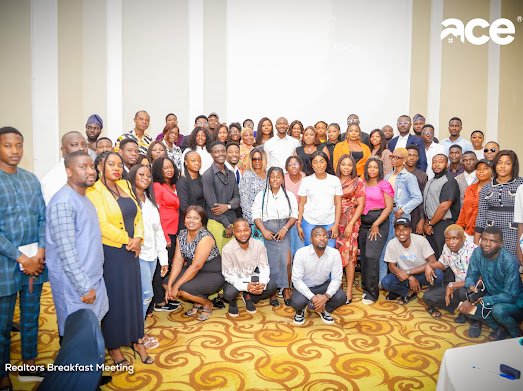 Spidercoms's tweet photo. #Acerealestate fetes realtors, offers 17% partnership incentives! 

Vanguard https://t.co/nDZX0XcH1c

Daily Independent https://t.co/iGBFK1JCNU

Leadership https://t.co/Z3s8ay0XDq

#AceRealEstate #AyobamiAkindipe #Realtors #Realestate #Nigeria 

#Spidercomms get the job done! https://t.co/CB7zxTlxuM