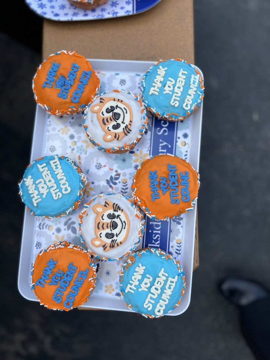 Congratulations to our Tiger BEST award recipients.  We had a WONDERFUL week at Brookside thanks to our scholars &amp; dedicated educators!  #opshares