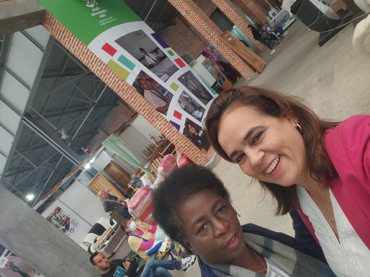 afeblese's tweet image. En la Feria de #LaHabana compartiendo espacios con ofertas interesante y  digitales. La #UIC apoyando #CubaTransformaciónDigital #SomosUIC . @MincinCuba @MayraArevich @TamaraVBenitez @UIC_Cuba