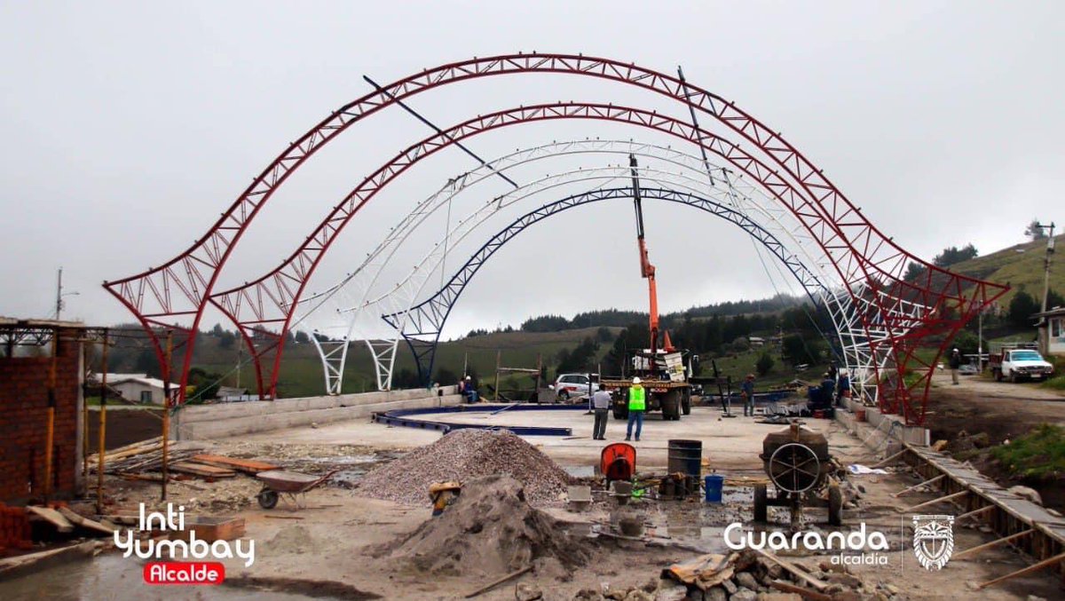 En la comunidad de Verdepamba-Salinas, hemos alcanzado un progreso del 80% en la construcción de la cubierta de uso múltiple, baterías sanitarias y áreas recreativas. ✅🚜

#IntiYumbayAlcalde #Cumplimos #IntiIdentidadYDesarrollo