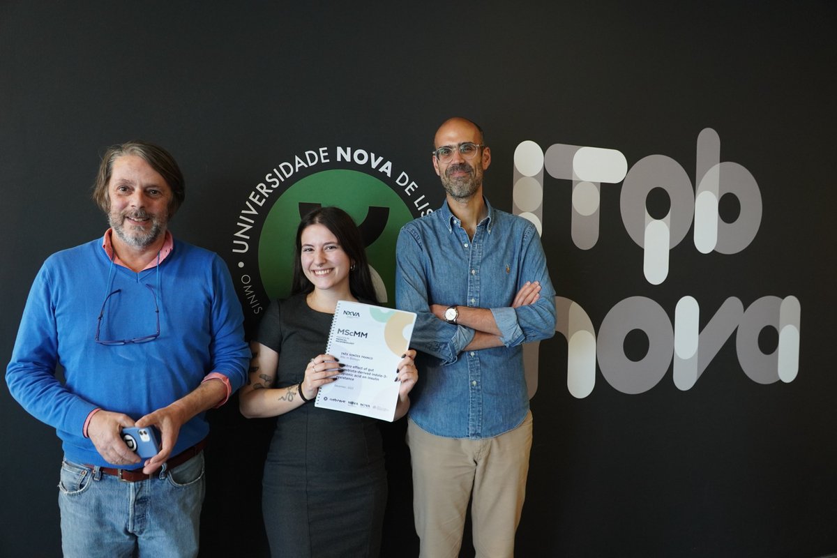 itqbnova's tweet photo. Congrats to Inês Simões Franco for her Masters in Medical #Microbiology! 🎓👏

Her #research work was supervised by João Araújo and co-supervised by Ana Isabel Gonçalves Faria.

#TeamNOVA @NOVAunl @OeirasValley https://t.co/yHlmdmE3mF