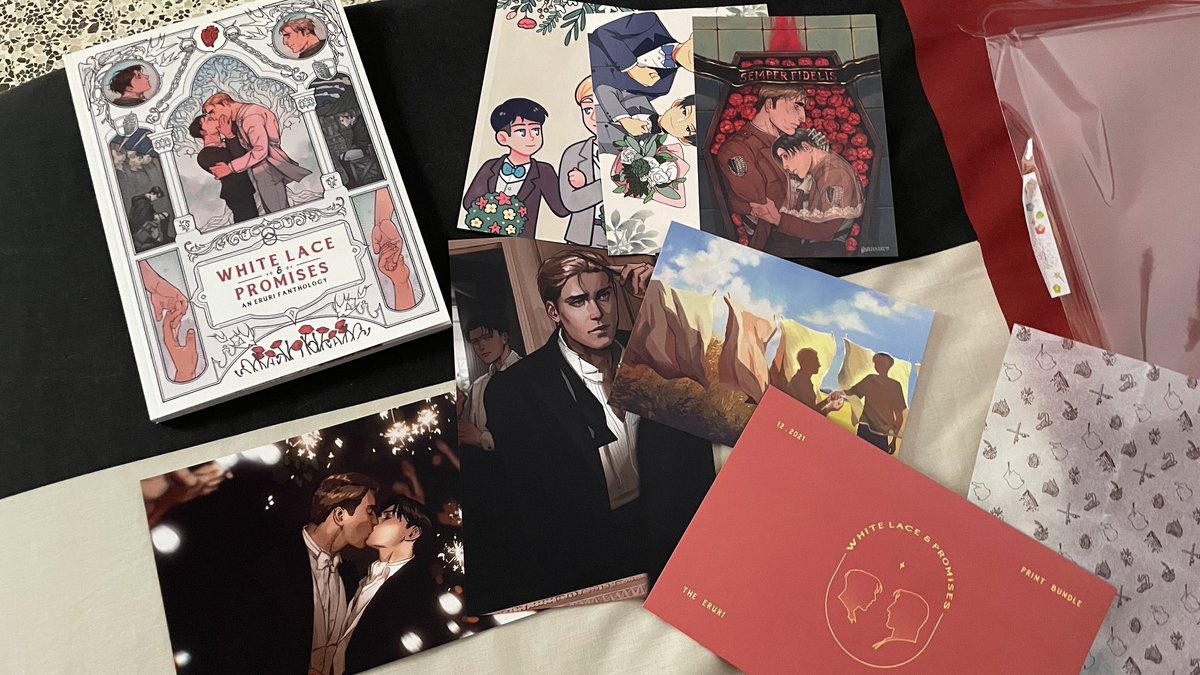 Nyande_chan's tweet photo. MY @eruri_wedding ARRIVED. I’m out of words, it is so beautiful. And oh my, even the paper wrapping the prints, THE DETAILS I’m 😭🩷😭🩷😭 It is now my most precious possession.

Thank you thank you thank you to all the talented people who made this possible 🙏🙏🙏 https://t.co/eRprazjAZb