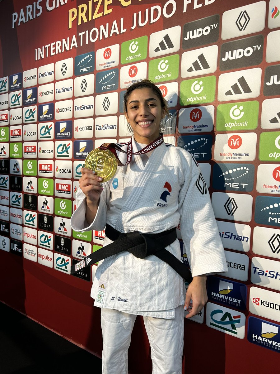 Championne d’Europe… et sacrée pour la première fois au #ParisGrandSlam2024 🥇
Les feux sont au vert pour <a href="/ShirineBoukli/">Shirine BOUKLI</a> à 6 mois des #JeuxOlympiques !