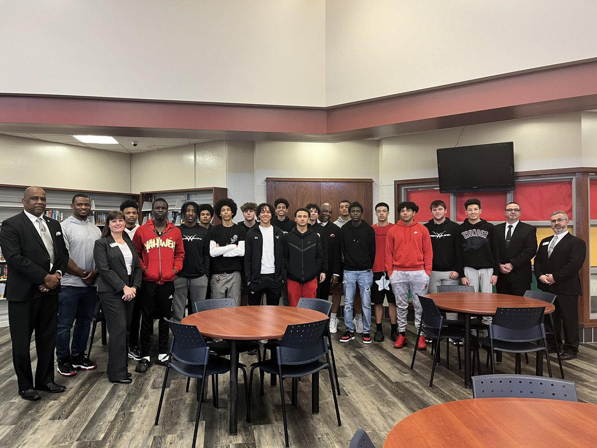 Kevin Morrison tweet media