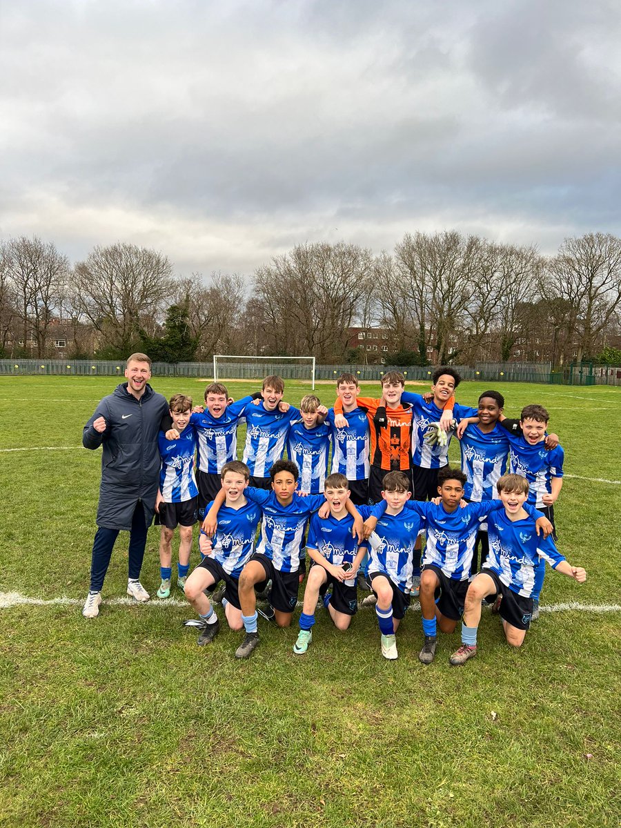 Best performance of the year. Year 8  advance to the semi final of the Birmingham Cup after a faultless 8-0 win over Arthur Terry. Teamwork, resilience and passion shown throughout.
Goalscorers:
Cairo x3
Godwin x2
Theo
Ashton 
Harrison 

MOTM: Ollie M🦅