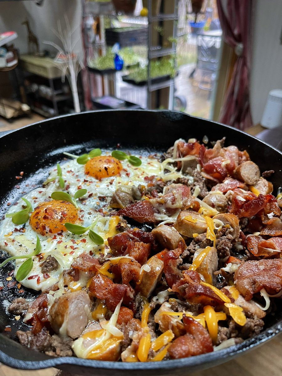 Rewarded with a little meatlovers breakfast skillet. 

Bacon 
Breakfast Sausage 
Ground Beef 
Aged Cheddar, Gruyère, yellow cheddar
Pasture raised eggs 
Sunflower sprouts 
Red pepper flakes 
Black pepper 

If I had held my form a little better, I would’ve broke out the fillets