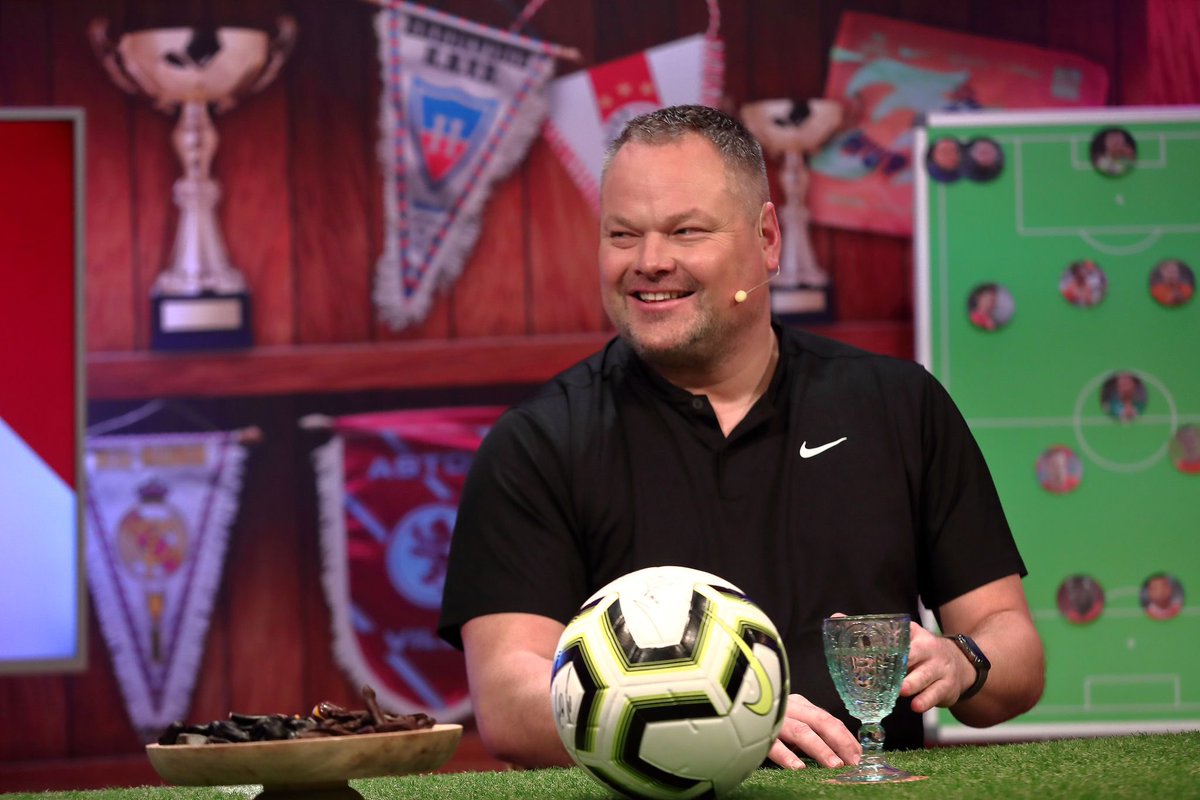 VerhoevenJeroen's tweet image. Van Keeper naar Ondernemer: Mijn nieuwe avontuur na het voetbalveld! 🌟 Genietend van #mexazorg en @SpeeltuinPlezie waar we kansen bieden aan mensen met een beperking. Terugkijkend op mijn voetbalcarrière met @AFCAjax en meer.
Lees: jeroenverhoeven.com/oud-keeper-jer…
#Ondernemen #Avontuur