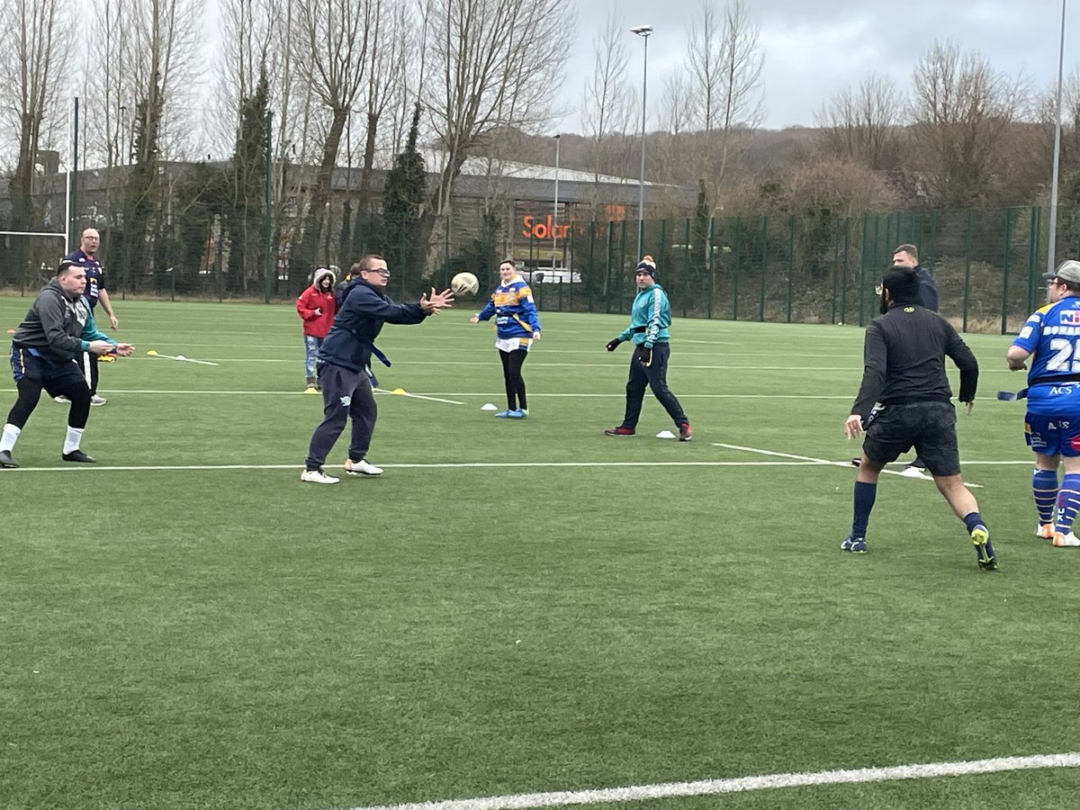 Great to be back with @RugbyLeeds first training session of the @ComIntCare @LDSuperLeague 2024 season. Happy to see of his teammates again and good to see more new players down…..going from strength to strength #TeamRhinos 🦏💙💛 xx