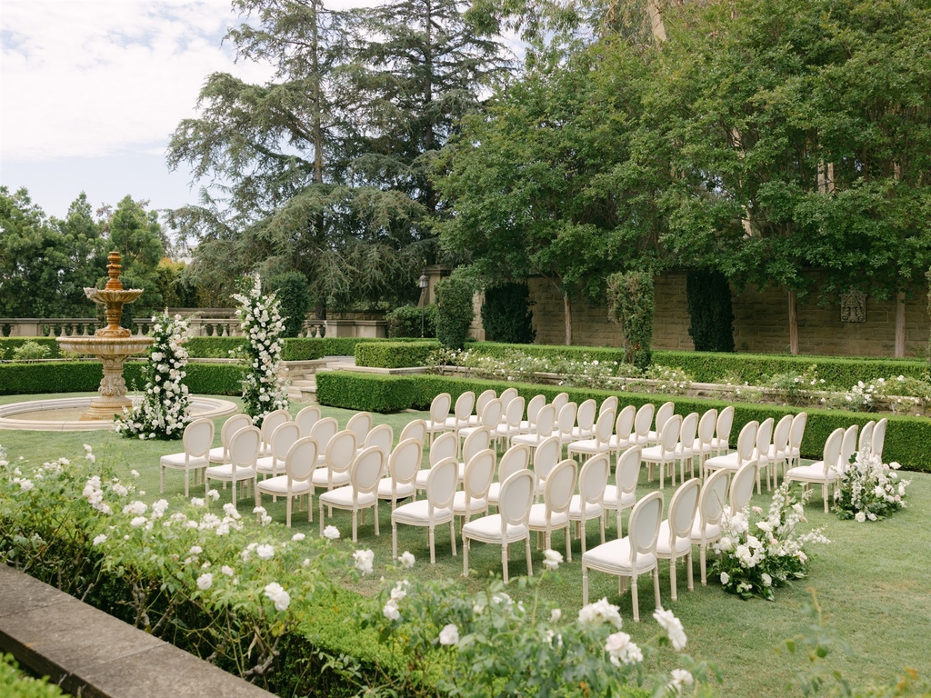 TDahlgrenEvents's tweet photo. An elegant garden ceremony in the middle of Beverly Hills! 

Venue // @greystonebh⁠
Catering // @24carrotscatering⁠
Coordinator // @tdahlgrenevents ⁠
Photography // @jarrodjphoto⁠
Videographer // ⁠@royalfilms⁠
Florals // @uniquefloraldesigns⁠
Rentals // @premiere_rents⁠ https://t.co/DcqkXlQ6gi