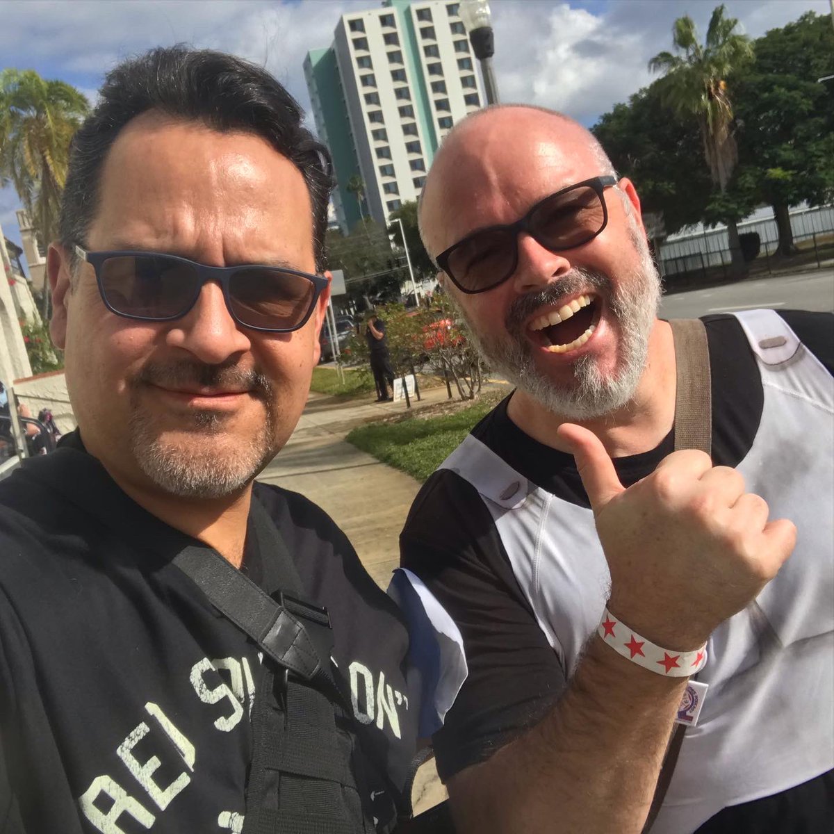 ScarifPodcast's tweet photo. Post your #IdRatherBeHere pics!
I’d rather be here somewhere warm with @SWations #WeAreRed5 https://t.co/6Hblx1rRhl