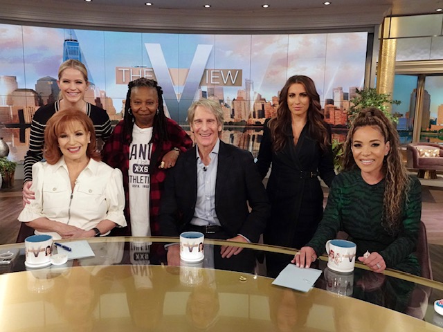 Thanks so much for having me, @TheView! Had an amazing time with #WhoopiGoldberg @joyvbehar @sunny @sarahaines @alyssafarah @Brianteta