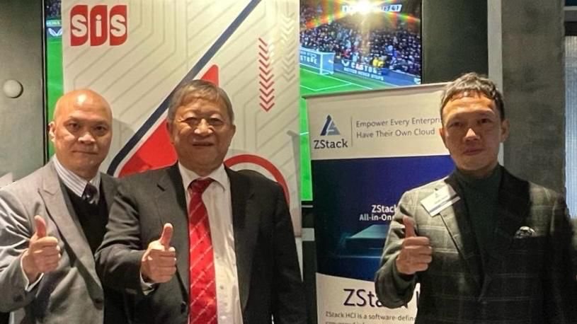 ZStackCloud's tweet photo. Happy Friday! 😊 Lots going on with the team #ZStack! We are super excited to share that our #1st partner event with SiS International in #HongKong was a great success and overwhelming! We got a full house 💯 in this afternoon😉 🙌🏻
Details: https://t.co/LnpLOiO62K https://t.co/tuXr1p9SAo