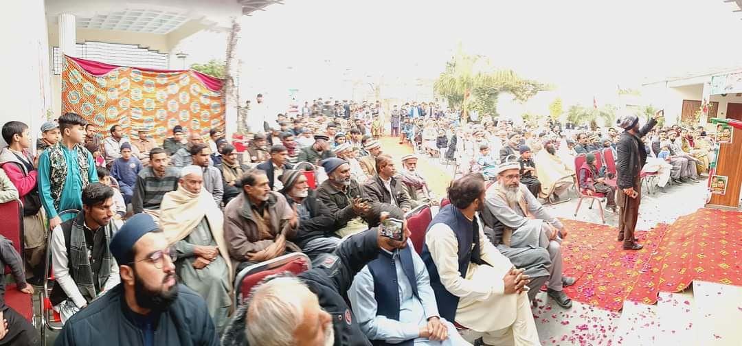 _KPUpdates's tweet photo. پاکستان تحریک انصاف کے جلسوں نے کارکنان میں نئی روح پھونک دی ہے ۔ عدیل اقبال اعوان کی بڑھتی ہوئی مقبولیت نے مخالفین کی صفوں میں ہلچل مچادی ۔ ڈھیری سکندر پور حسن جاوید کی رہائش گاہ پہ شاندار جلسہ۔اہلیان ڈھیری نے عدیل اقبال کی حمایت کا اعلان کردیا
#PK48 https://t.co/Na1wd3xtAp
