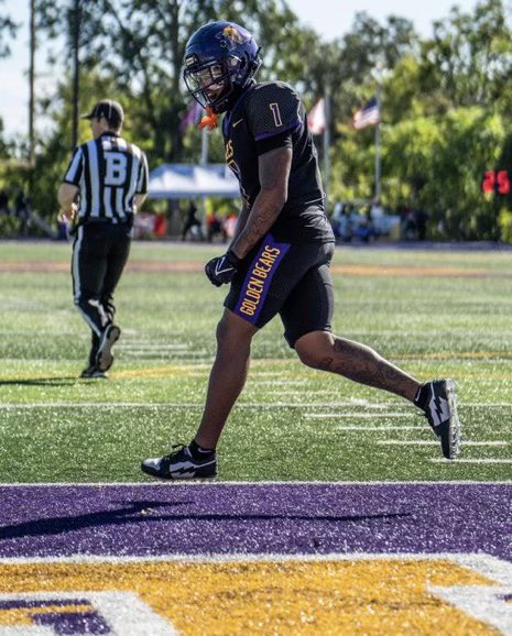 Ryan56Reese's tweet photo. #AGTG I am blessed to receive my second offer from @GoldenBearsofMC 

@ChadSimmons_ @Rivals @on3 @RamsayFootball @SpeedyDobbs14
@HallTechSports1 @SWiltfong247
@BenThomasPreps https://t.co/5JkALH6He5