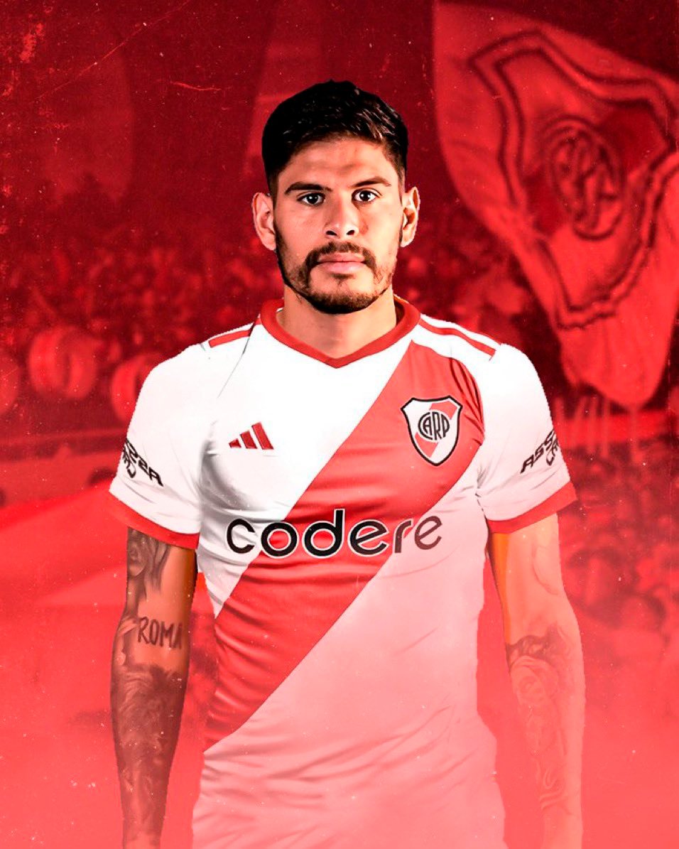 ASÍ JUEGA AGUSTÍN SANT'ANNA, NUEVO JUGADOR DE RIVER

El uruguayo de 26 años de Defensa es nuevo refuerzo del equipo de Martín Demichelis. ¿Puede ser el lateral derecho que tanto necesita River?

Vamos a analizarlo.  Hilo táctico, con imágenes y videos.