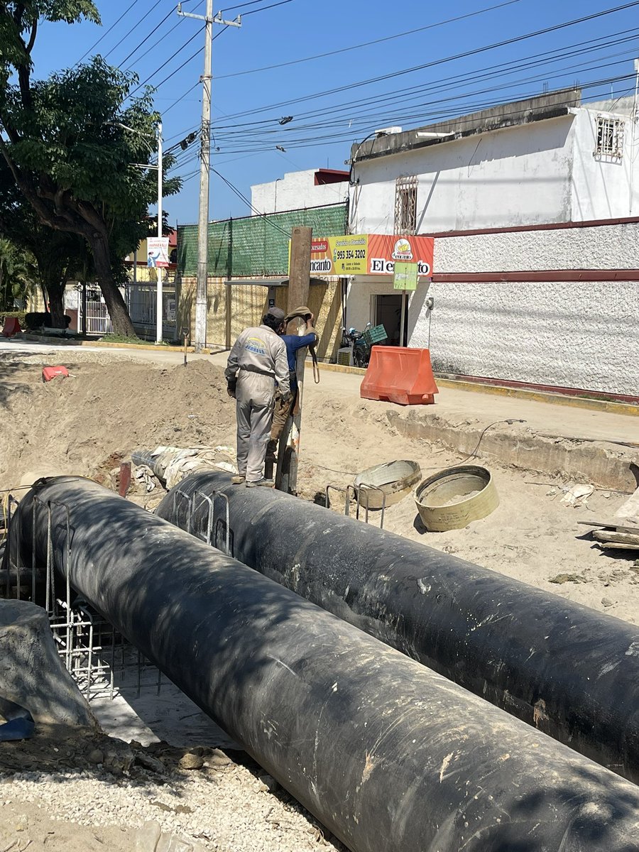 ¡Falta poco! 

Continúan los trabajos de conexión de bridas en el tramo 1 del #AcueductoUsumacinta. 

#AyerCompromisos
#HoyResultados