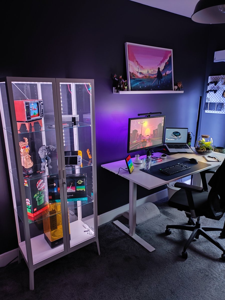 At long last, two years later and my 'I do work here I promise' home office is finally complete! 🎉🎉