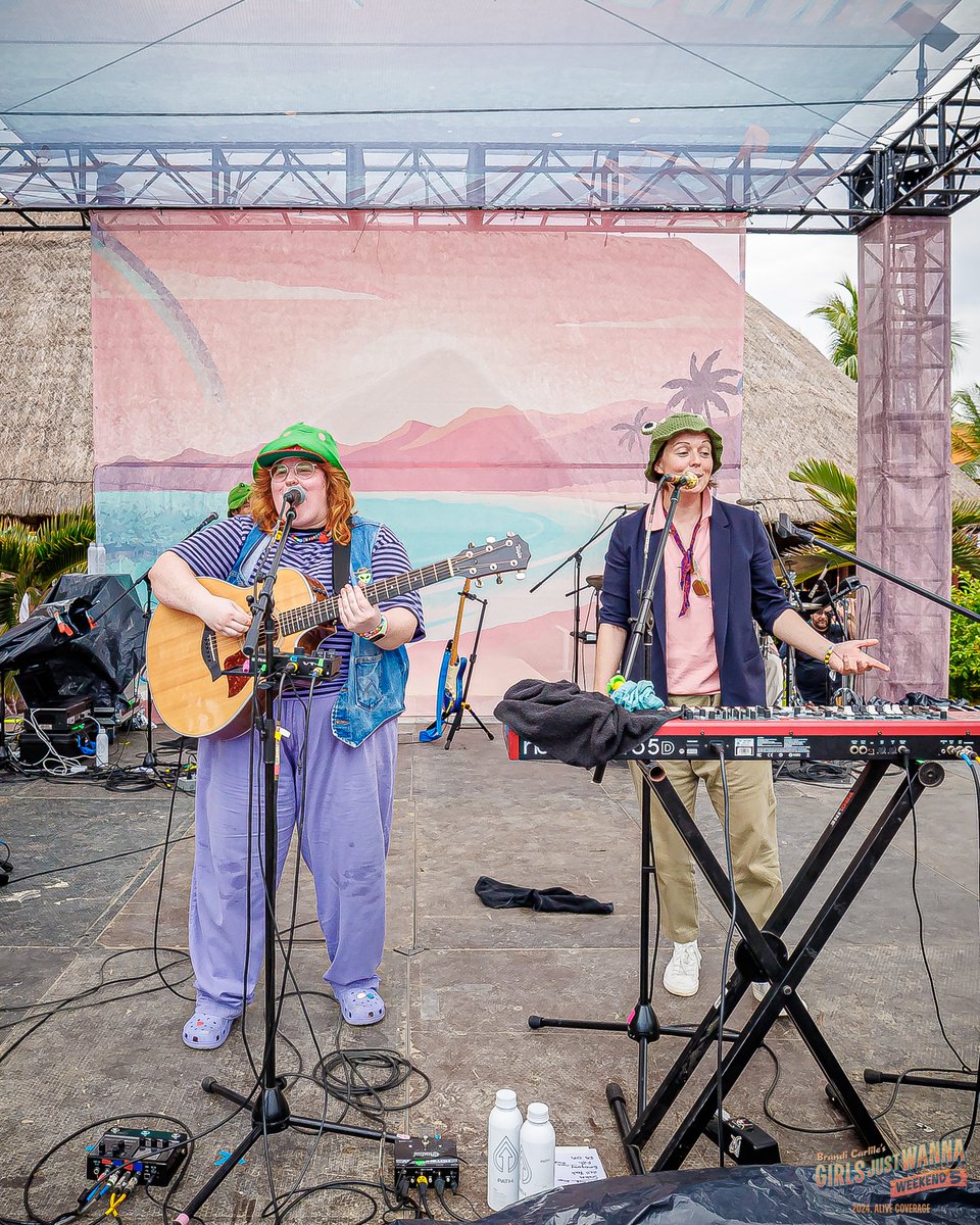 Let's give a big shoutout to @brandicarlile for being the most incredible host and curating the festival of our dreams! 🌈💞