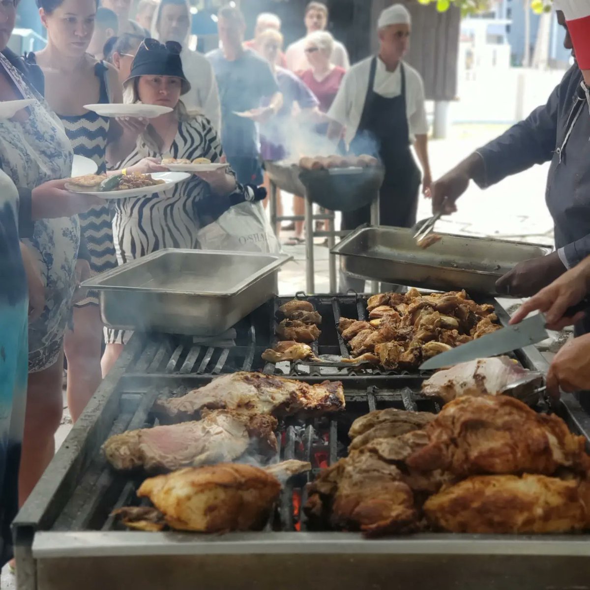 HBrisasCaribe's tweet photo. Some postcards of the most anticipated day of the week, #CubanDay
#BrisasDelCaribe
#VaraderoTravel https://t.co/mXYHSnRBrW
