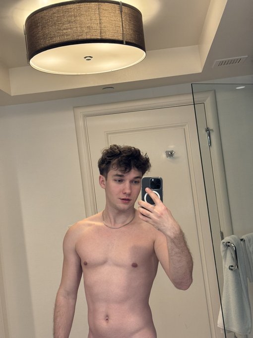 Good morning https://t.co/IueKFgIanz