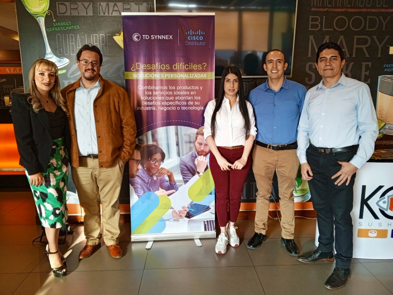 canalnews_ec's tweet image. Con una asistencia de casi treinta representantes de canales, TD Synnex organizó un evento y master class para estrechar lazos de colaboración en este nuevo año con aquellos canales que son parte del programa Fast Star de Cisco. #Cisco #TDSYNNEX

canalnews.ec/2024/02/02/td-…