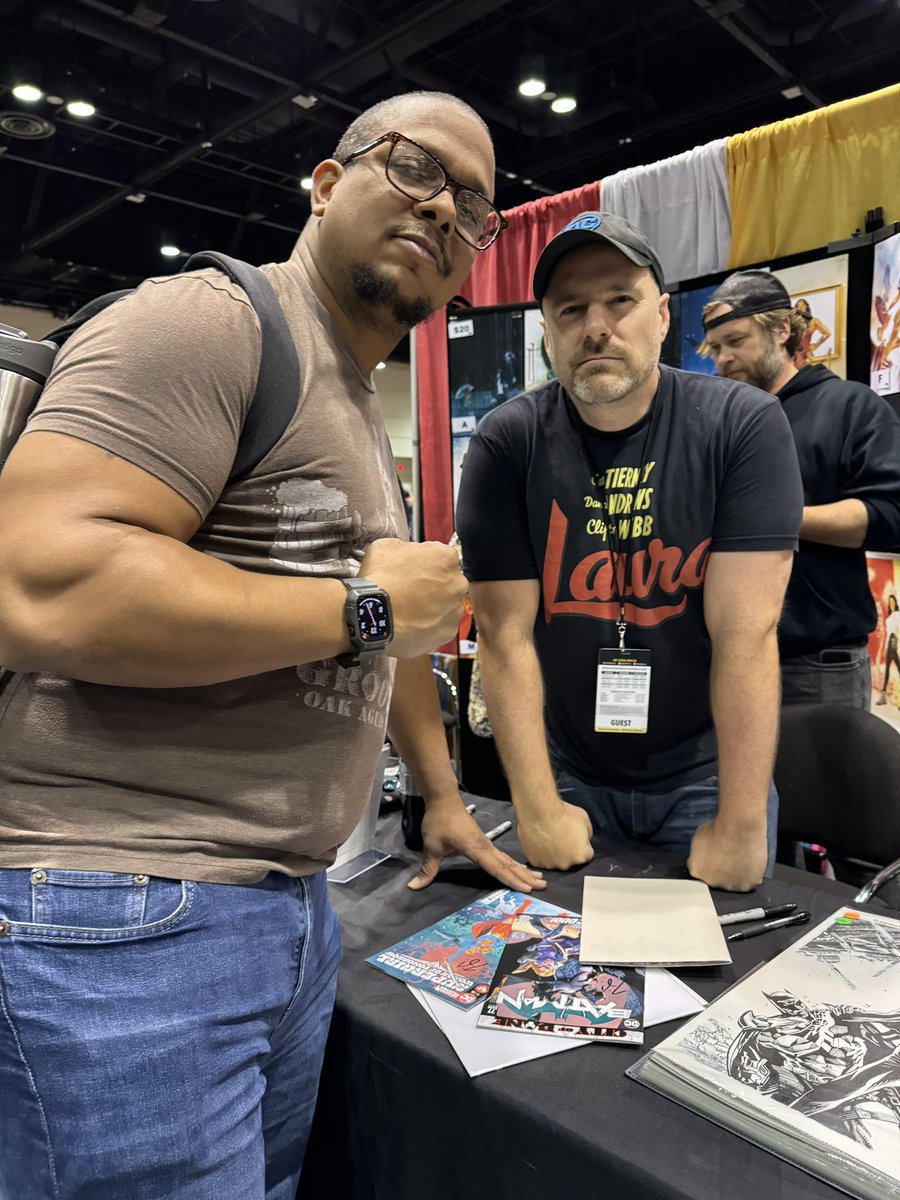 SkippingRocksM's tweet photo. What an honor to meet to meet @TomKingTK https://t.co/35SX1BKcXV