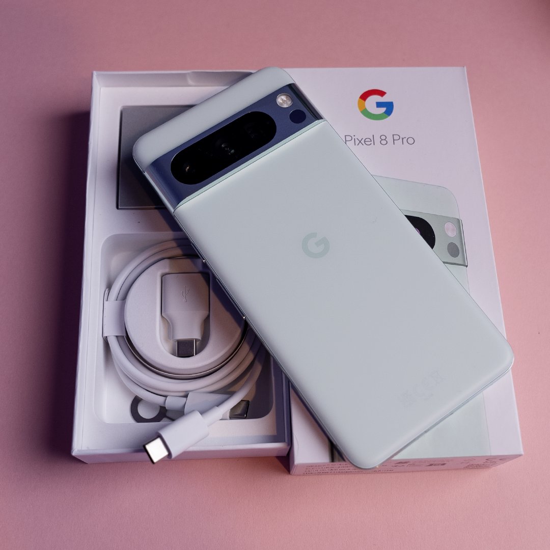 Pixel 8 Pro Mint Green Giveaway!

To enter:
1️⃣ Follow us @TTTechnologyuk1 
2️⃣ Like this post
3️⃣ Share This Post
The winner will be randomly selected and announced on February 16th &amp; you can get additional entries on our other social channels

#giveaway #pixel8pro #googlepixel8pro