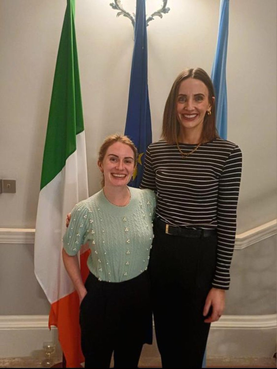 London GAA Irish Cultural Officer Joanne Long with members of the London LGFA board marking St. Brigid’s Day at the Irish Embassy. Also present was legendary Mayo ladies footballer Cora Staunton. #StBrigidsDay #LaFheileBride