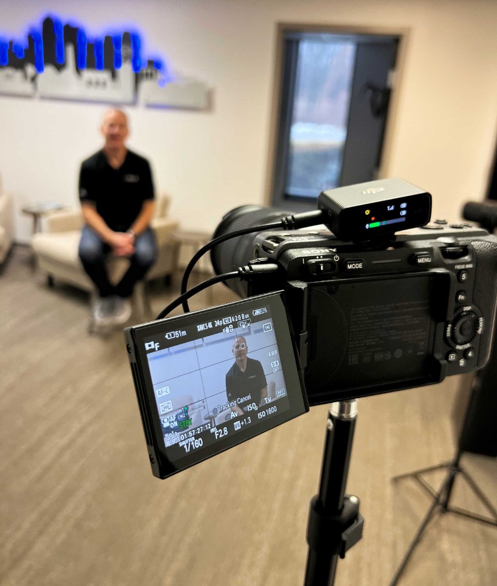 The creation of impactful content starts here. 📷💥

#behindthescenes #contentcreation #cre #digitalmarketing #kcmo