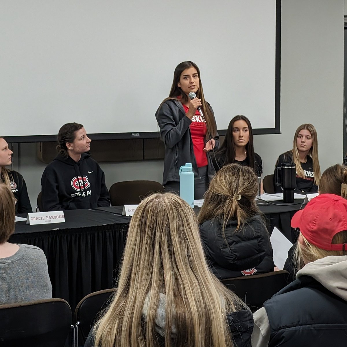 stcloudstate's tweet photo. Thank you to the nearly 200 people who attended SCSU's Playing for Her event Jan. 30, which was organized by the @scsuwomenscentr and @SCSUHuskies!

The event was dedicated to celebrating women student-athletes at SCSU and featured a diverse panel of student-athletes and leaders. https://t.co/1WGfAdXUDT
