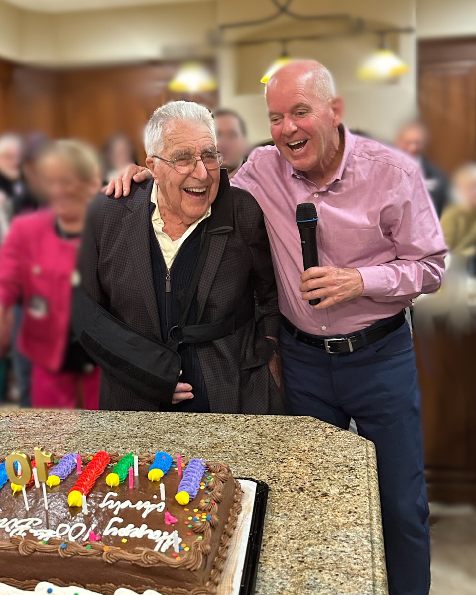 AndyBoyInc's tweet photo. Cheers to a century of life, leadership, and legacy! 🎉🎂 Yesterday, we celebrated the incredible 100th birthday of the original #AndyBoy , Andy D'Arrigo, surrounded by his closest family and friends. #CenturyStrong #LivingLegend #TheOriginalAndyBoy #100thBirthday https://t.co/d290w4W09b