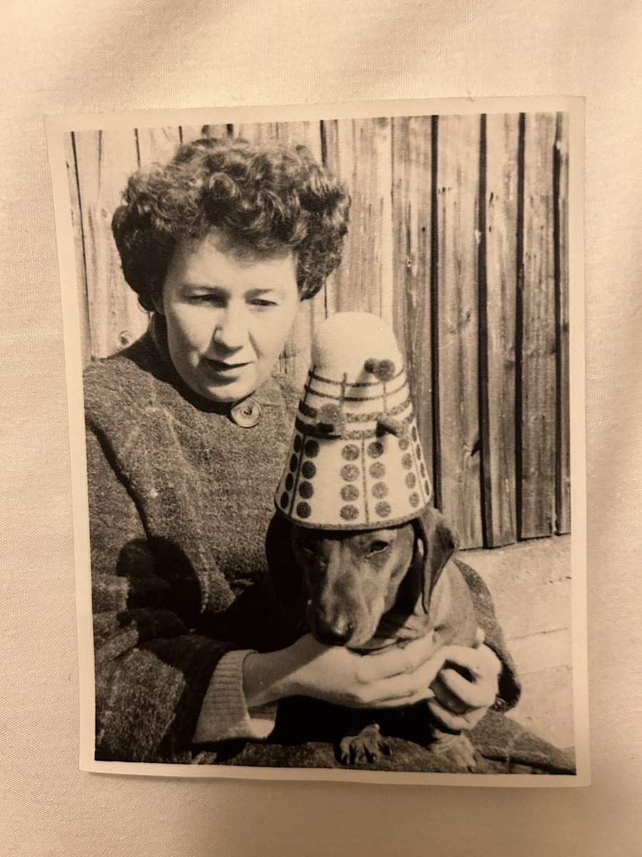 spacemuseum63's tweet image. I know of only two original photos of 1965’s Dalek bath sponge. This one is now in thespacemuseum.net collection - a gift from a very kind friend. #DoctorWho