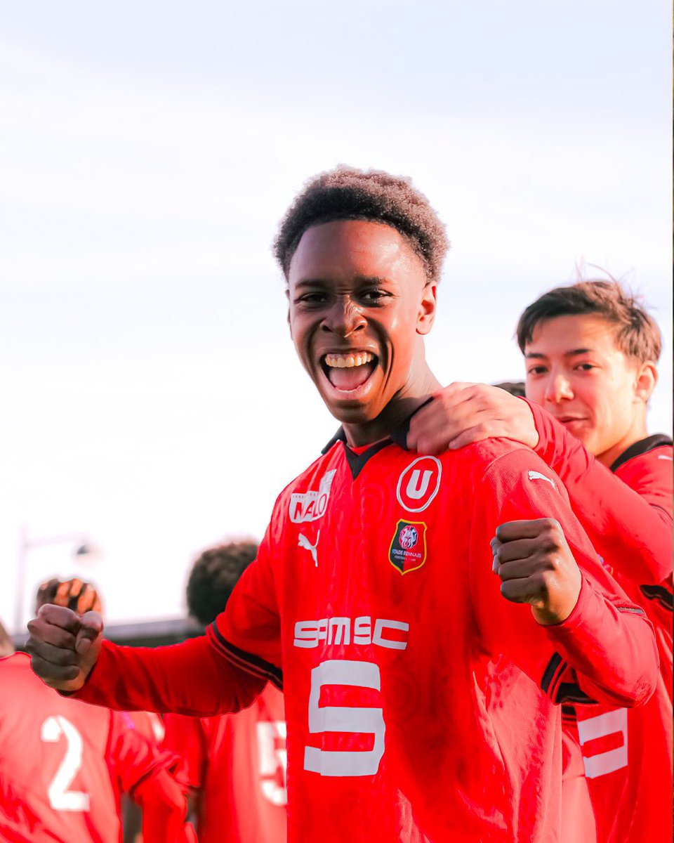 Trois occasions de vous rendre sur les bords de pelouse ce week-end !

🟢 Samedi (15h30) : la N3 reçoit Plabennec

🔴 Dimanche (14h30) : les U19 reçoivent Guingamp en Gambardella

🟣 Dimanche (15h) : les Seniors féminines reçoivent Auray en Coupe de Bretagne

(Photo <a href="/mart1_simon/">SIMON Martin</a>)