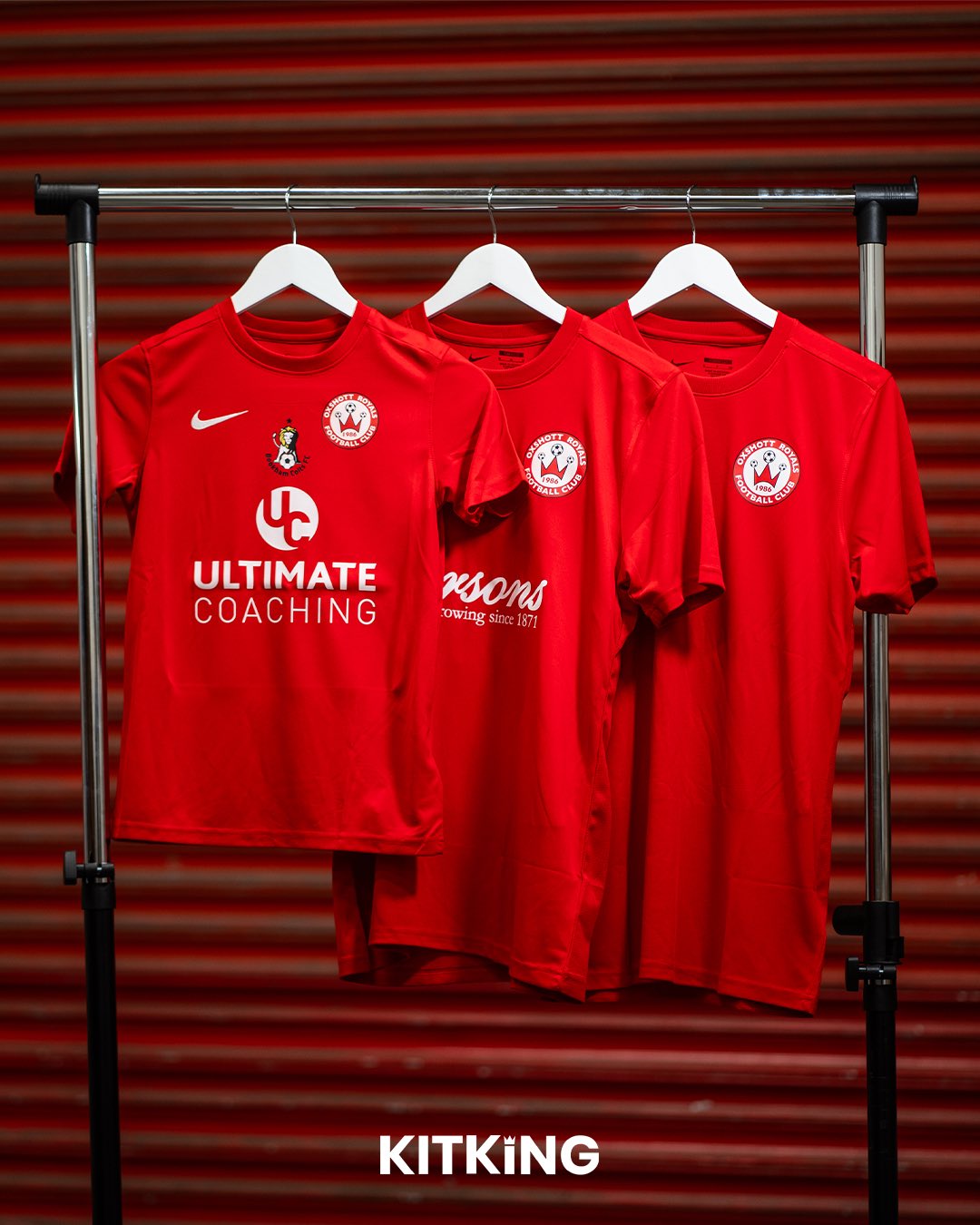 Kitking nike cheap