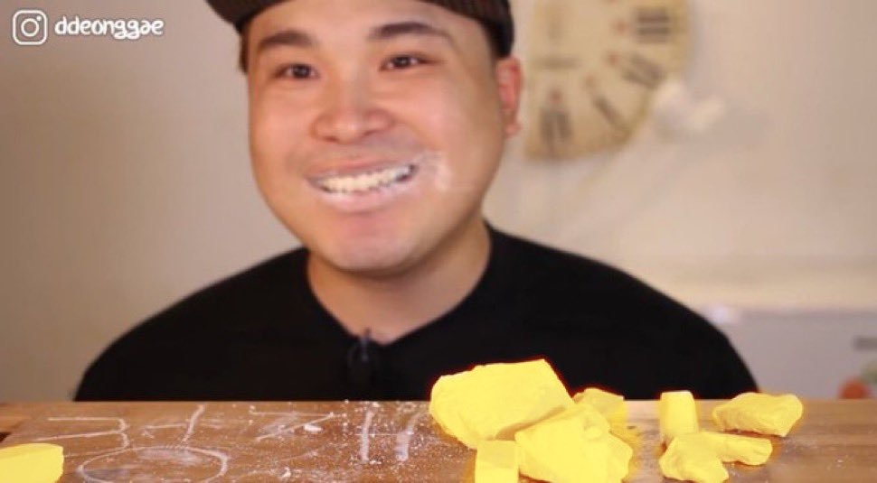 #떵개는김민재의옐로카드를다먹어치워라