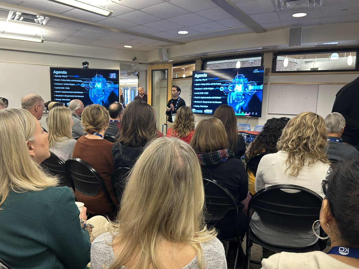 Panels, breakouts, collaboration… oh my! Thank you @aiedu_org and @krausecenter for bringing districts together to discuss #ai in education @MtDiabloUSD #edtech