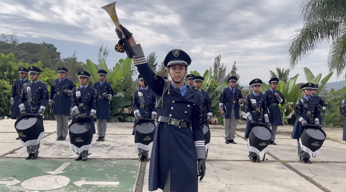 TecNM_MX's tweet photo. #TecNMCívico
Te presentamos a la escolta y banda de guerra del #TecNM campus Los Reyes, quienes nos comparten su experiencia y cómo se preparan para participar en el próximo XXIX Encuentro Nacional de Escoltas y Bandas de Guerra del #TecNM, con sede en #Escárcega. https://t.co/al4SdqcW9c