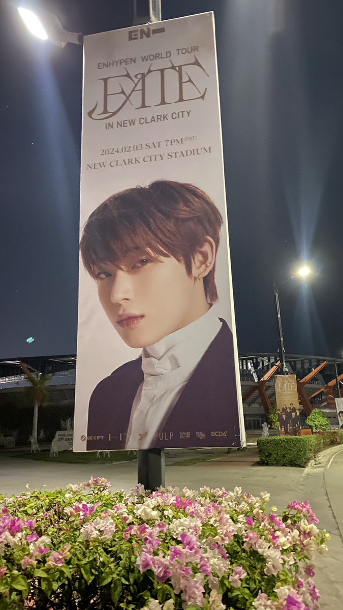 AsiaEnhypen's tweet photo. FATE calls to us, and we shall heed β¨
#EN_WORLDTOUR_FATE #FATEDSEVEN #FATE_IN_NEWCLARKCITY #ENHYPEN @ENHYPEN @ENHYPEN_members https://t.co/YAWINRzOWx