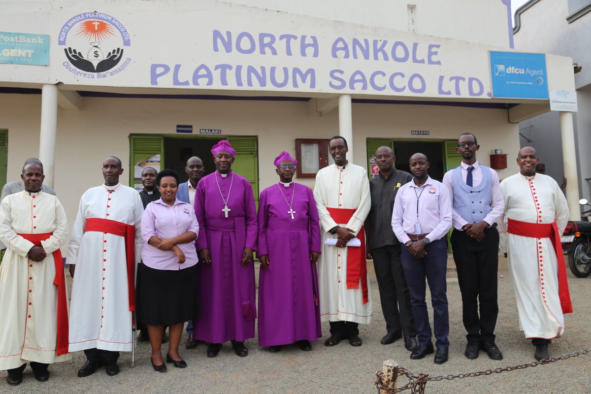 Archbp_COU's tweet photo. In 2017, my brother Bishop Stephen Namanya initiated the opening of North Ankole Platinum SACCO in Rushere town which I was delighted to visit today.
The SACCO has 3236 members, Shares of 559.6M, loan portfolio of 1.1Bn and has another branch in Kazo.
I am sincerely impressed! https://t.co/VBcFTWKjIC