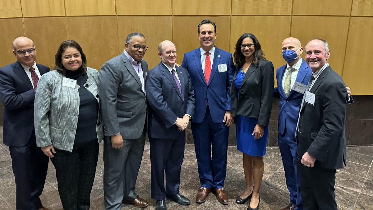 Attending @DEStateChamber's reception alongside esteemed partners & leaders was an honor. It's inspiring to witness leadership making an impact across Delaware's workforce, especially the incredible associates we have at @Nemours. I'm proud we're part of a such dynamic community.