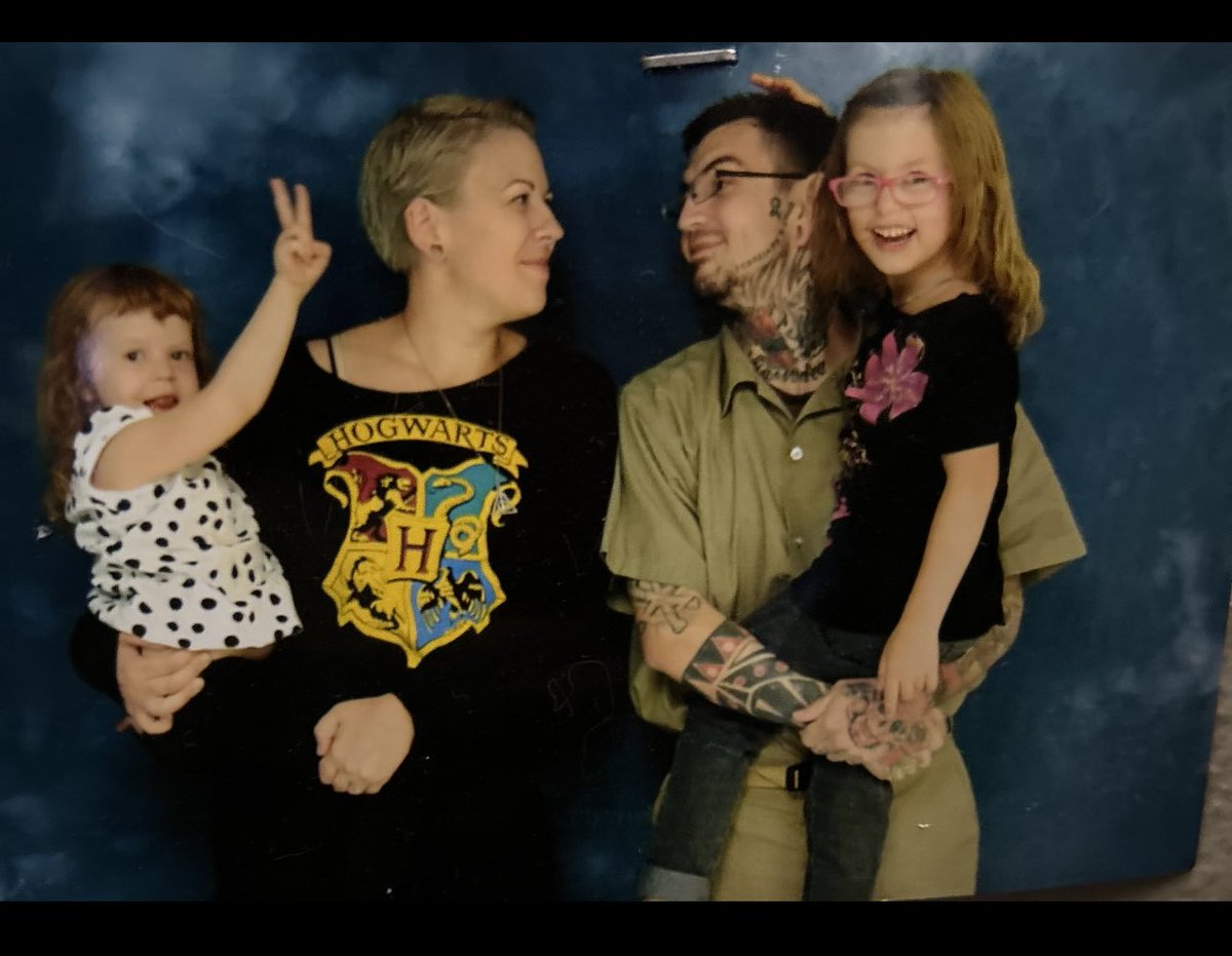 Support_Eric_King tweet media