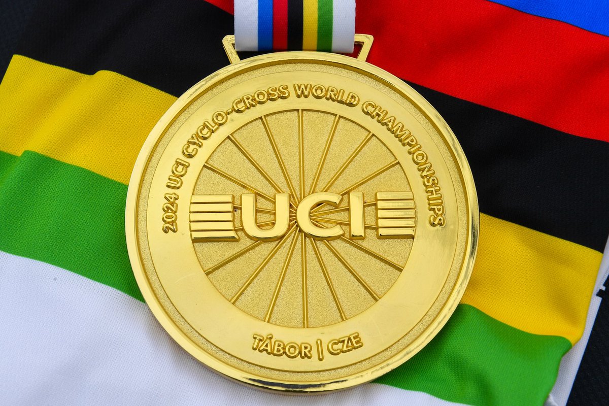 The 2024 UCI Cyclo-cross World Championships are officially underway in Tábor and the first UCI rainbow jerseys have been awarded! Congratulations to the athletes of the @FFCyclisme 🇫🇷 on winning the Mixed Team Relay gold this afternoon. Excited to see what’s in store for the