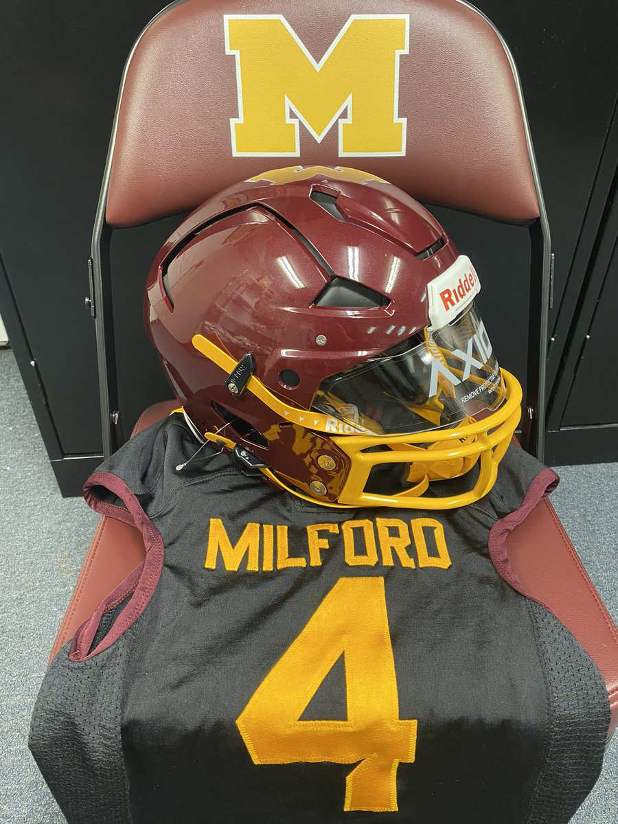 Nobody better than <a href="/4_The_Athlete/">Kyle Martinelli</a> when it comes to helping transform a program. Best in the business - appreciate you brother! 〽️🏴‍☠️🏈 #DWWD