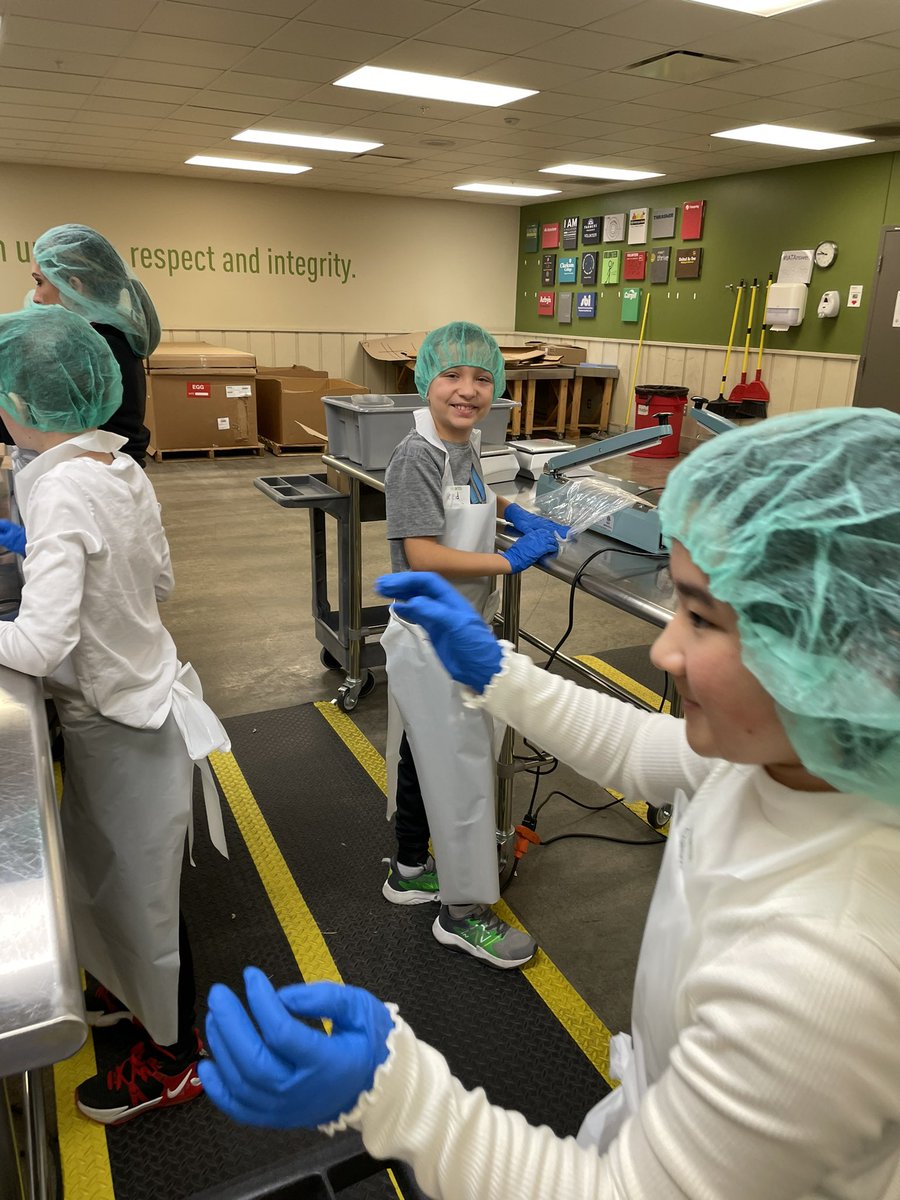 Nicole Beins tweet media