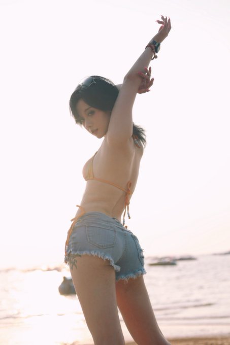 Twitterのコスプレ画像15