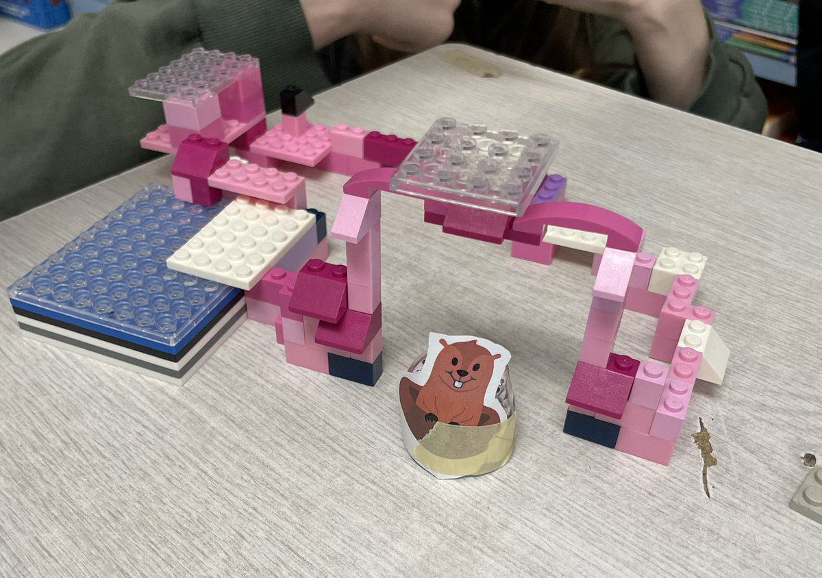 karmau5's tweet photo. Grade 7/8 students showcased their creativity by building a Lego burrow and creating a code for their groundhog friend to navigate its way out!

Featuring engineers in the making 🚀🧩
#Teamwork #STEMeducation #STEAM #GroundhogDay2024 

@LEGO_Education @Ozobot https://t.co/36pAFcKa3f